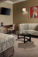 Jalta Boutique Hotel