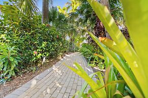 Trinity Beach Club Holiday Apartments