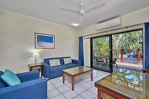 Trinity Beach Club Holiday Apartments