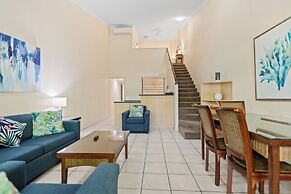 Trinity Beach Club Holiday Apartments
