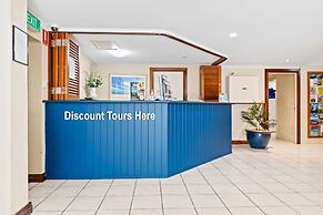 Trinity Beach Club Holiday Apartments