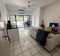 Trinity Beach Club Holiday Apartments
