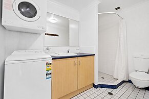 Trinity Beach Club Holiday Apartments