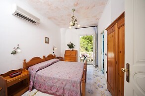 Hotel Giardino delle Ninfe e La Fenice