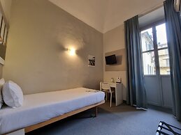 Green Class Hotel Astoria