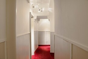 Green Class Hotel Astoria