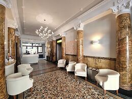 Hotel Astoria