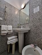 Green Class Hotel Astoria