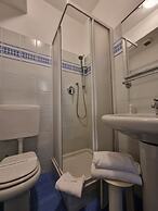 Green Class Hotel Astoria