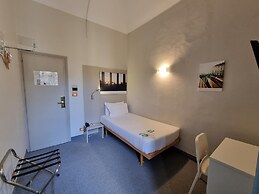 Green Class Hotel Astoria