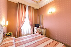 Hotel La Lumiere di Piazza di Spagna
