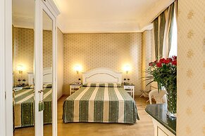 Hotel La Lumiere di Piazza di Spagna