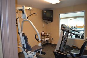 AmericInn by Wyndham Maquoketa