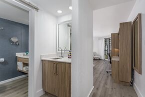 Perdido Beach Resort