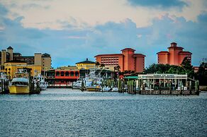Perdido Beach Resort