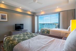 Waikiki Shore by OUTRIGGER