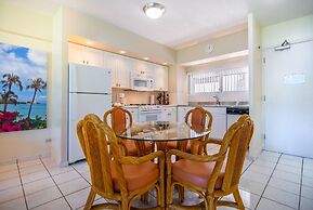 Waikiki Shore by OUTRIGGER