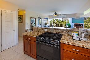 Waikiki Shore by OUTRIGGER