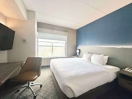 Comfort Inn & Suites Cartersville - Emerson Lake Point