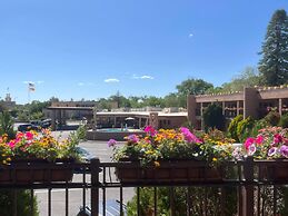El Sendero Inn, an Ascend Collection Hotel