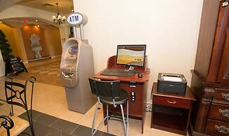 Days Inn & Suites by Wyndham Niagara Falls Centre St. By the Falls