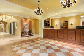 Days Inn & Suites by Wyndham Niagara Falls Centre St. By the Falls