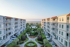 Hodnett Cooper's Beach Club