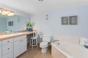 Hodnett Cooper's Beach Club