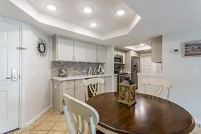 Hodnett Cooper's Beach Club