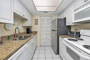 Hodnett Cooper's Beach Club