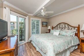 Hodnett Cooper's Beach Club