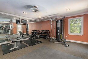 Hodnett Cooper's Beach Club