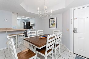 Hodnett Cooper's Beach Club