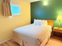 Timbers INN and Suites