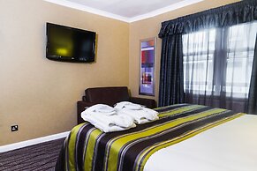 Park Grand Hyde Park