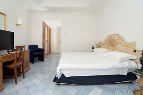 Hotel Posa Posa