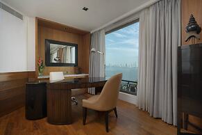 InterContinental Marine Drive Mumbai by IHG