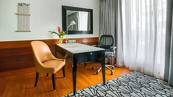 InterContinental Marine Drive Mumbai by IHG