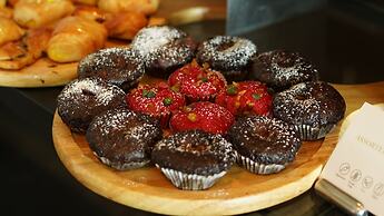 InterContinental Marine Drive Mumbai by IHG