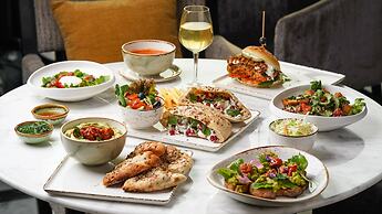 InterContinental Marine Drive Mumbai by IHG