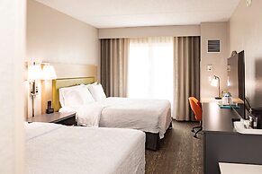 Hampton Inn & Suites Newark Airport Elizabeth