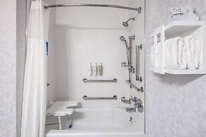 Hampton Inn & Suites Newark Airport Elizabeth