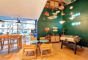 B&B HOME Rueil-Malmaison Gare