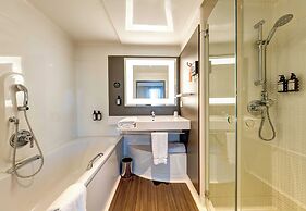 B&B HOME Rueil-Malmaison Gare