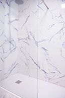 Isaacs Hotel Cork City