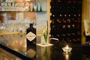 Isaacs Hotel Cork City