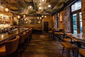 Isaacs Hotel Cork City