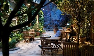 Isaacs Hotel Cork City