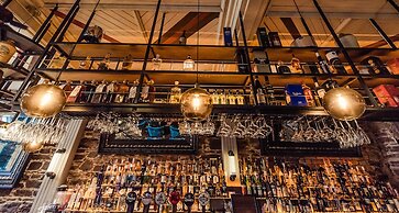 Isaacs Hotel Cork City