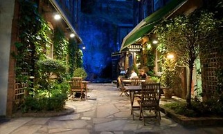 Isaacs Hotel Cork City